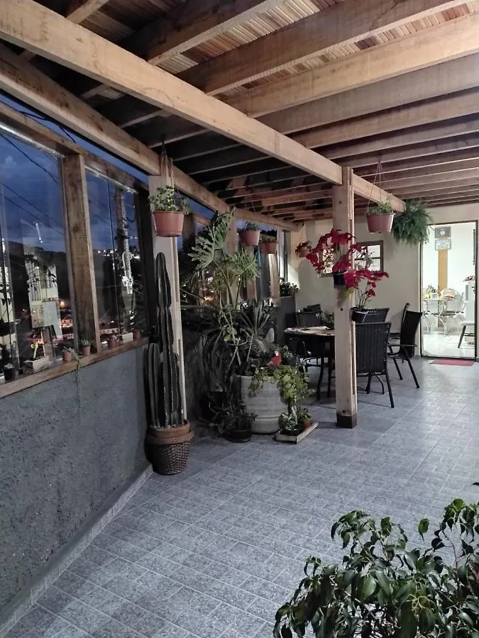 Homestay Suites Bella Vista Campos do Jordao