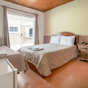 3* Hotel Hotel Geneve - 2Km Do Capivari